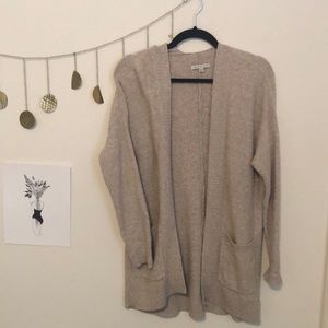 American eagle oatmeal knit cardigan
